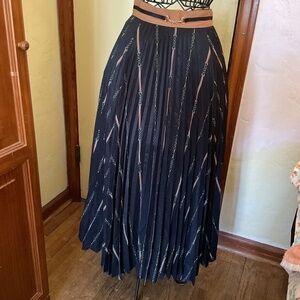 skirt